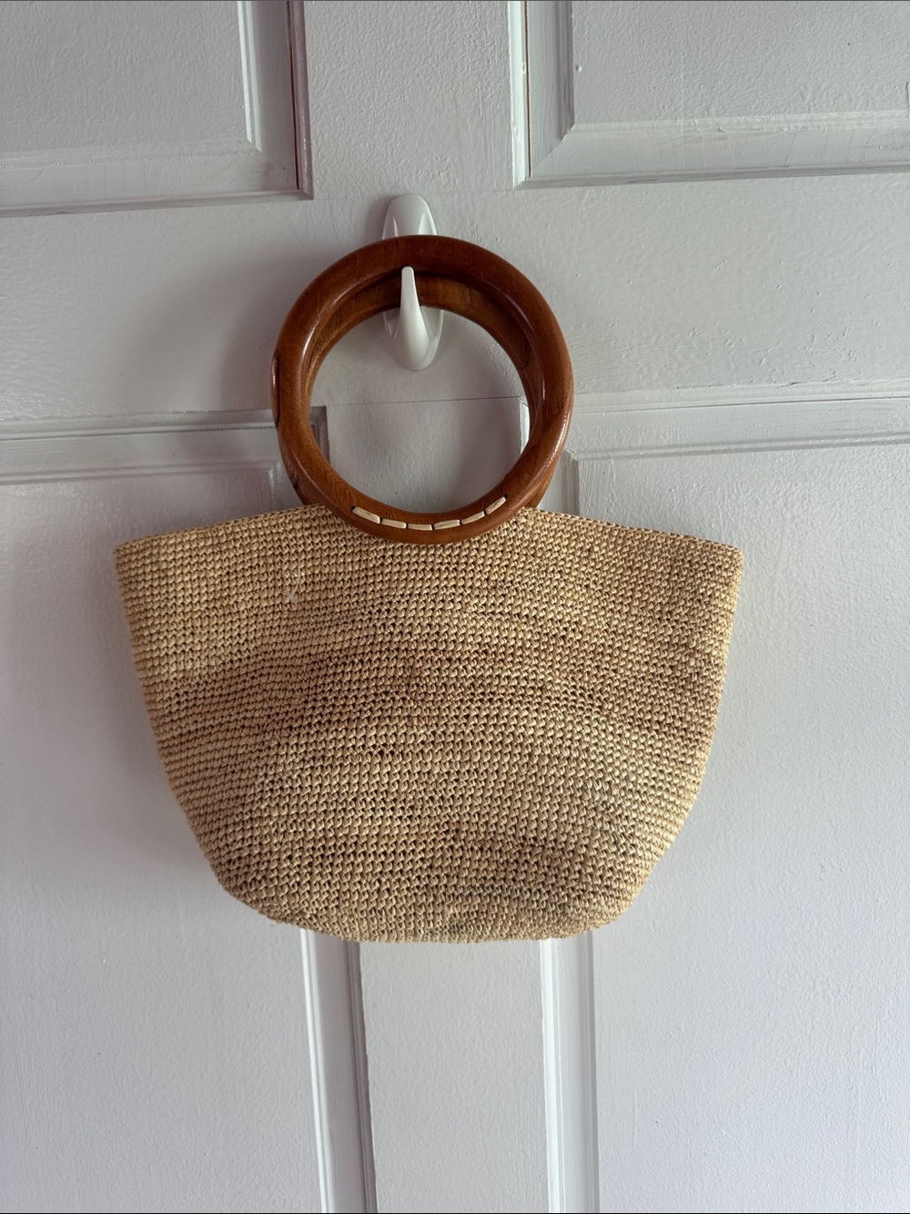 Raffia Bag with Wooden Ring Handles